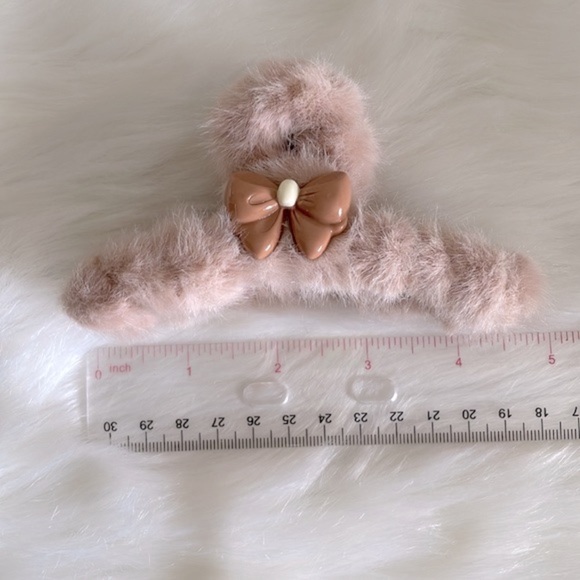 NWT - Hair clips (2pk) - Picture 6 of 8